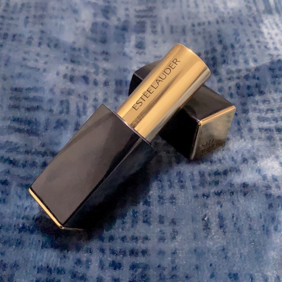 Estée Lauder Pure Envy Lipstick - Picture 5 of 5